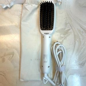 Monat 2 in 1 ionic straightening hair brush.